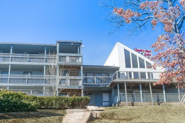 Photo 1 - Hawk's Nest Lodge