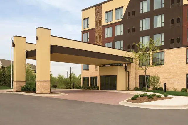 Photo 1 - Holiday Inn Chicago - Schaumburg by IHG