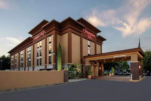 Photo 1 - Hampton Inn Gainesville
