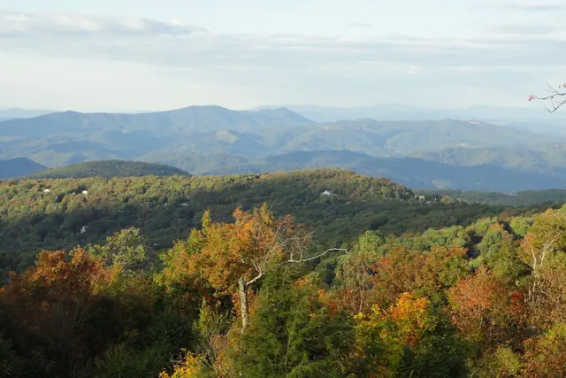 Photo 1 - 4 Seasons at Beech Mountain