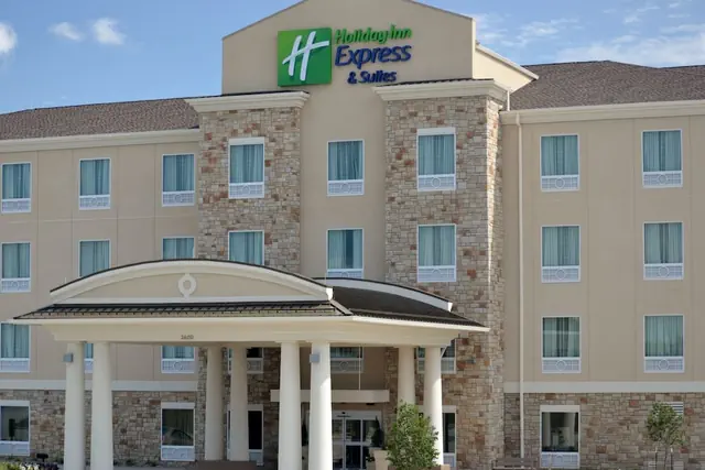 Photo 1 - Holiday Inn Express Hotel & Suites St. Joseph by IHG