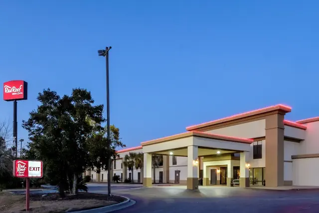 Photo 1 - Red Roof Inn Yemassee