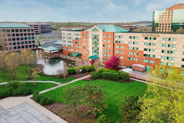 Photo 1 - Elimwood Hotel, a Ramada by Wyndham