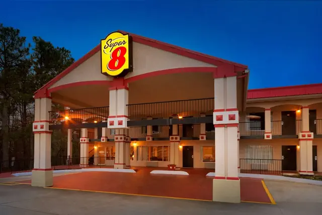 Photo 1 - Super 8 by Wyndham Atlanta/Hartsfield Jackson Airport