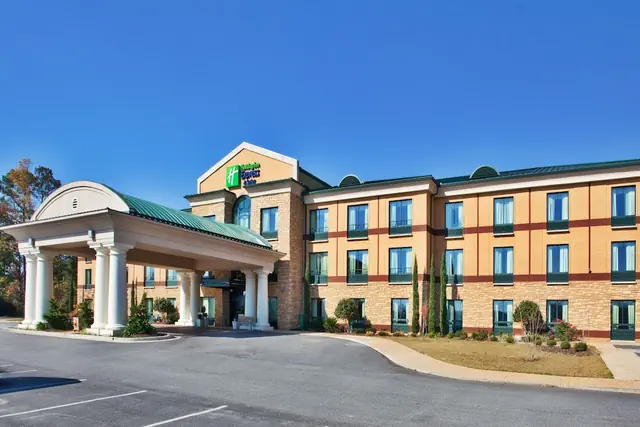 Photo 1 - Holiday Inn Express & Suites Macon - I-475 By IHG