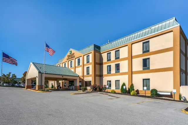 Photo 1 - Quality Inn & Suites Jefferson City