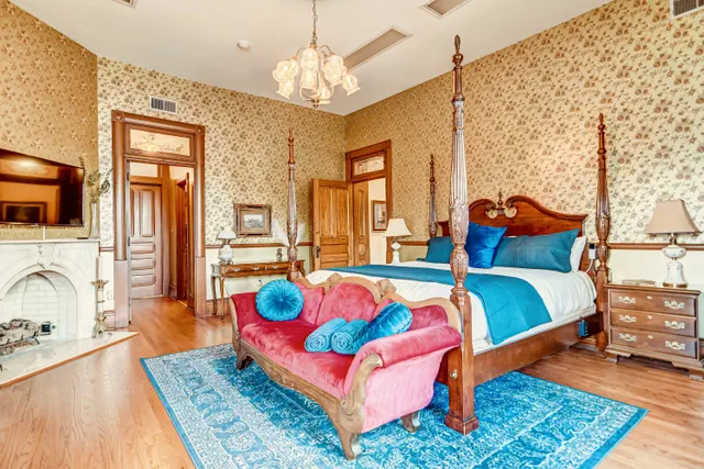 Photo 1 - The Bressmer | Bressmer Suite | 2nd Floor