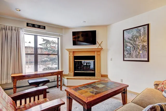 Photo 1 - Quaint Winter Hideaway Sleeps 4- Across from Vibrant Main St