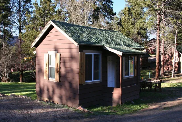 Photo 1 - Triple R Cottages: 6