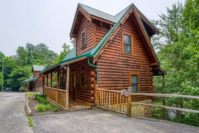 Photo 1 - ERN834 - Lakeside Getaway
