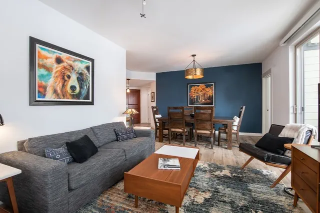 Photo 1 - Premium Unit 4575-Fraser Crossing/Founders Pointe