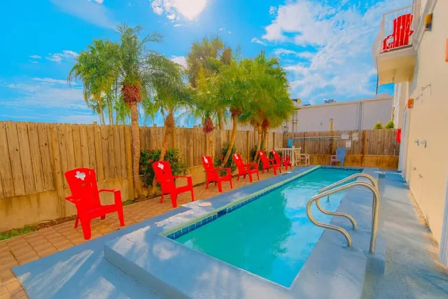 Photo 1 - 1st floor Condo 75 Steps to Beach - Pool - Pet Ok