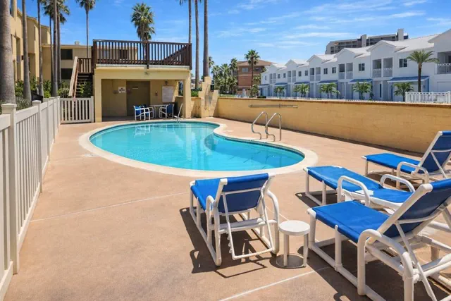 Photo 1 - * Pool * 2 Levels * 2 Patios * Near Beach