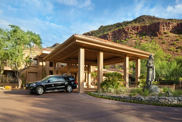 Photo 1 - The Canyon Suites at The Phoenician, Luxury Collection