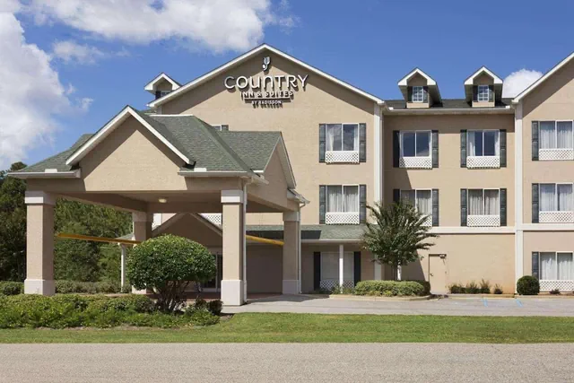 Photo 1 - Country Inn & Suites by Radisson, Saraland, AL