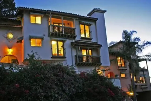 Photo 1 - Topanga Canyon Inn B&B