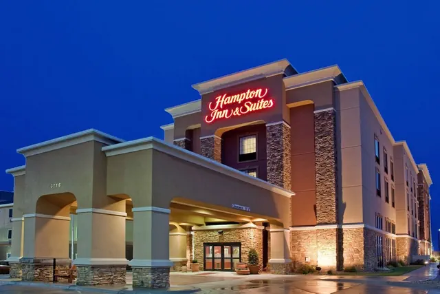 Photo 1 - Hampton Inn & Suites Aberdeen