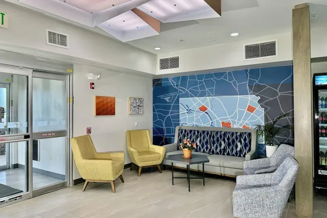 Photo 1 - Holiday Inn Express & Suites Topeka North by IHG