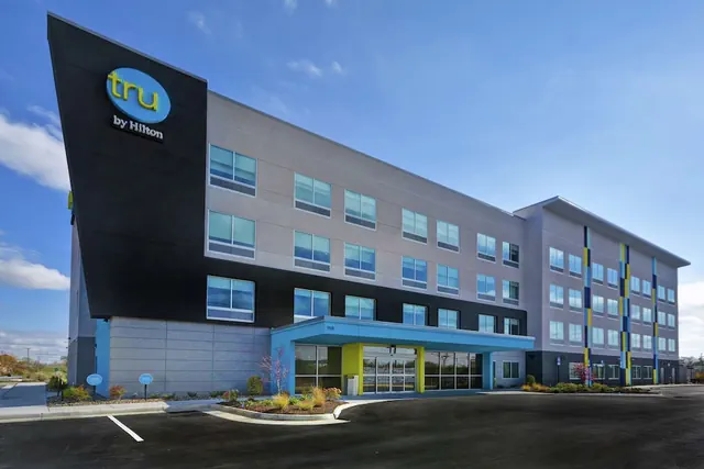 Photo 1 - TRU By Hilton Winchester