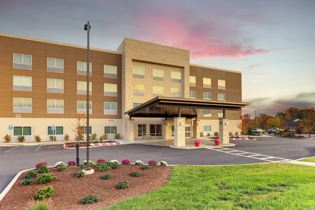 Photo 1 - Holiday Inn Express & Suites Middletown - Goshen by IHG