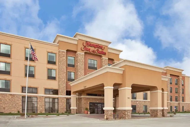 Photo 1 - Hampton Inn & Suites Dickinson