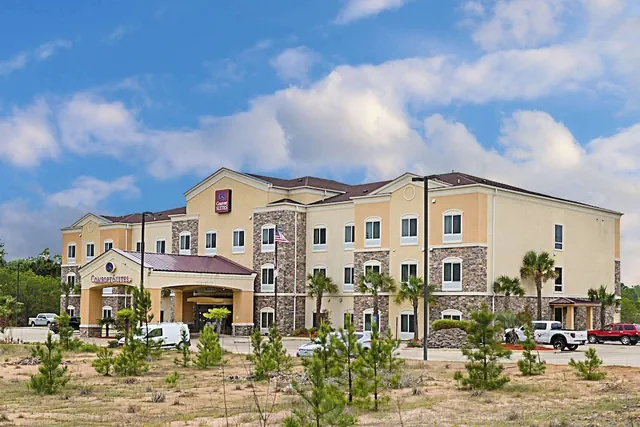Photo 1 - Comfort Suites Leesville near Fort Johnson