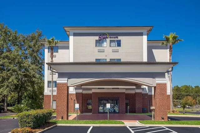 Photo 1 - Sleep Inn & Suites North Mobile Saraland
