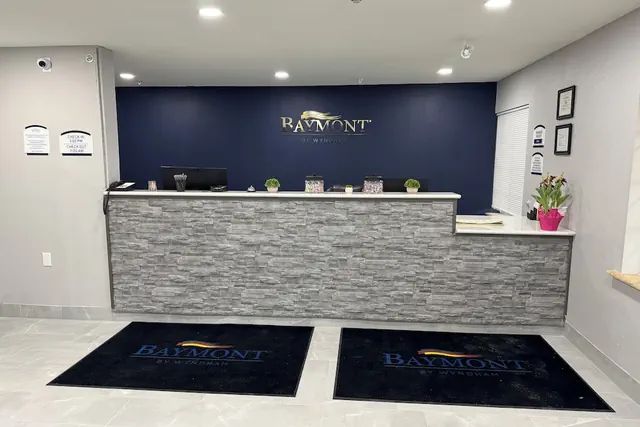 Photo 1 - Baymont by Wyndham Dickinson