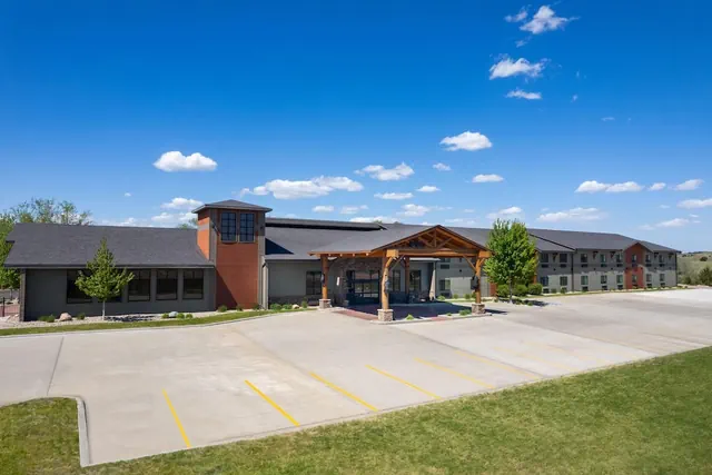 Photo 1 - Baymont by Wyndham Oacoma
