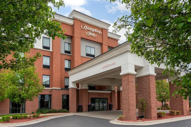 Photo 1 - Hampton Inn Detroit/Southgate