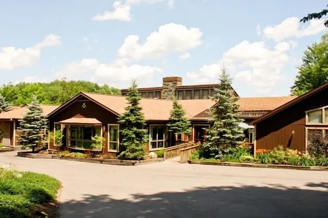Photo 1 - The Biggest Loser Resort Niagara