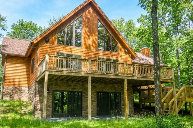 Photo 1 - Maple Manor by Taylor Made Deep Creek