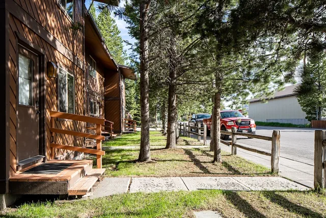 Photo 1 - Huckleberry House
