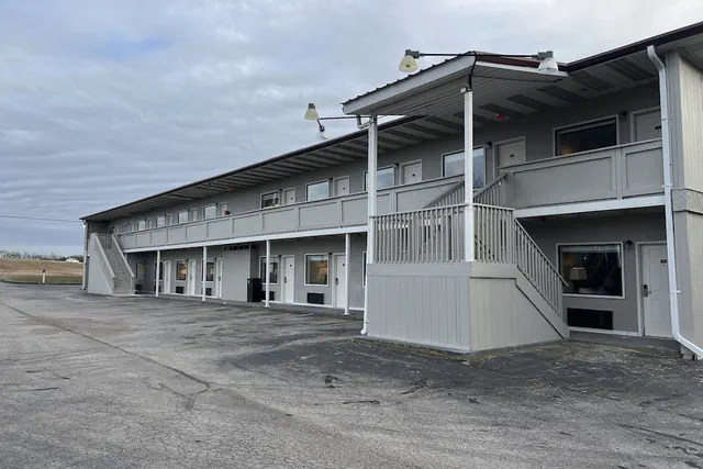 Photo 1 - Maple Tree Inn