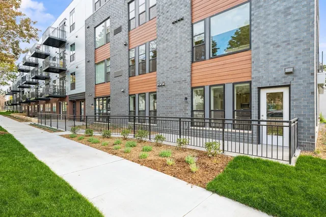 Photo 1 - Kasa Bryn Mawr Minneapolis