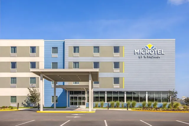 Photo 1 - Microtel Inn & Suites By Wyndham Rehoboth Beach