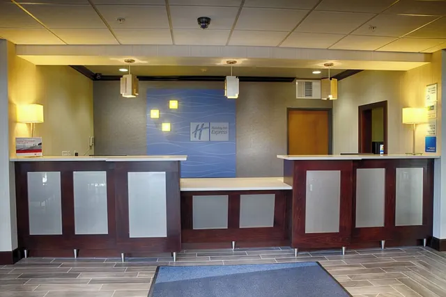 Photo 1 - Holiday Inn Express & Suites Sidney by IHG