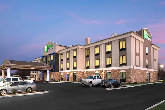 Photo 1 - Holiday Inn Express Hutchinson by IHG