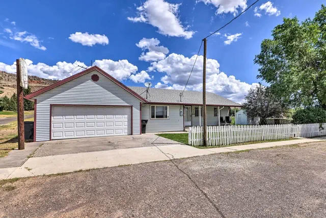 Photo 1 - Fremont Home, Near Reservoirs & Hiking Trails