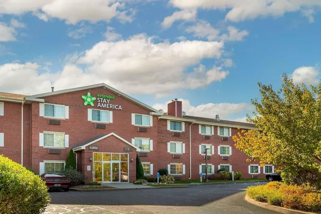 Photo 1 - Extended Stay America Suites Hartford Farmington