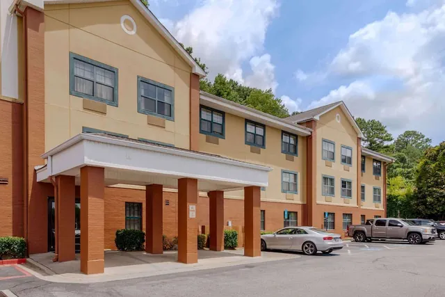 Photo 1 - Extended Stay America Select Suites - Atlanta - Alpharetta - Rock Mill Rd.