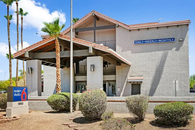 Photo 1 - Motel 6 Tempe, AZ – Elliot Road