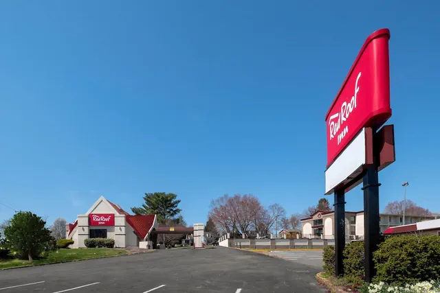 Photo 1 - Red Roof Inn Warrenton