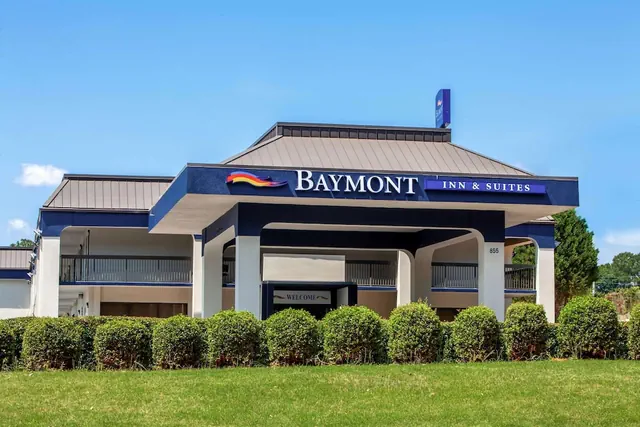 Photo 1 - Baymont by Wyndham McDonough