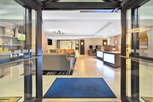 Photo 1 - Holiday Inn Express Boston - Waltham by IHG