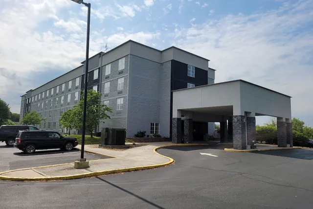 Photo 1 - Comfort Inn & Suites Pottstown Eastern Gateway