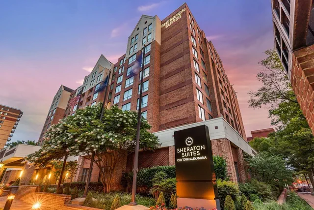Photo 1 - Sheraton Suites Old Town Alexandria