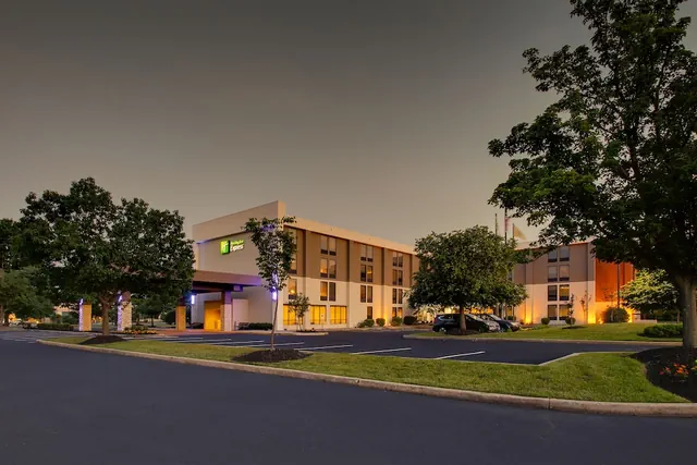 Photo 1 - Holiday Inn Express Voorhees - Mt. Laurel by IHG