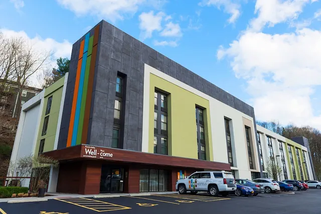Photo 1 - EVEN Hotel Norwalk by IHG