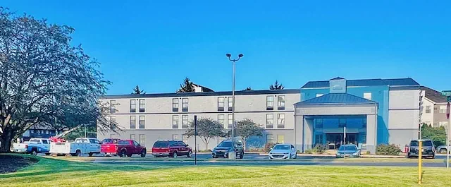 Photo 1 - Baymont Inn & Suites by Wyndham Lafayette/Purdue Area
